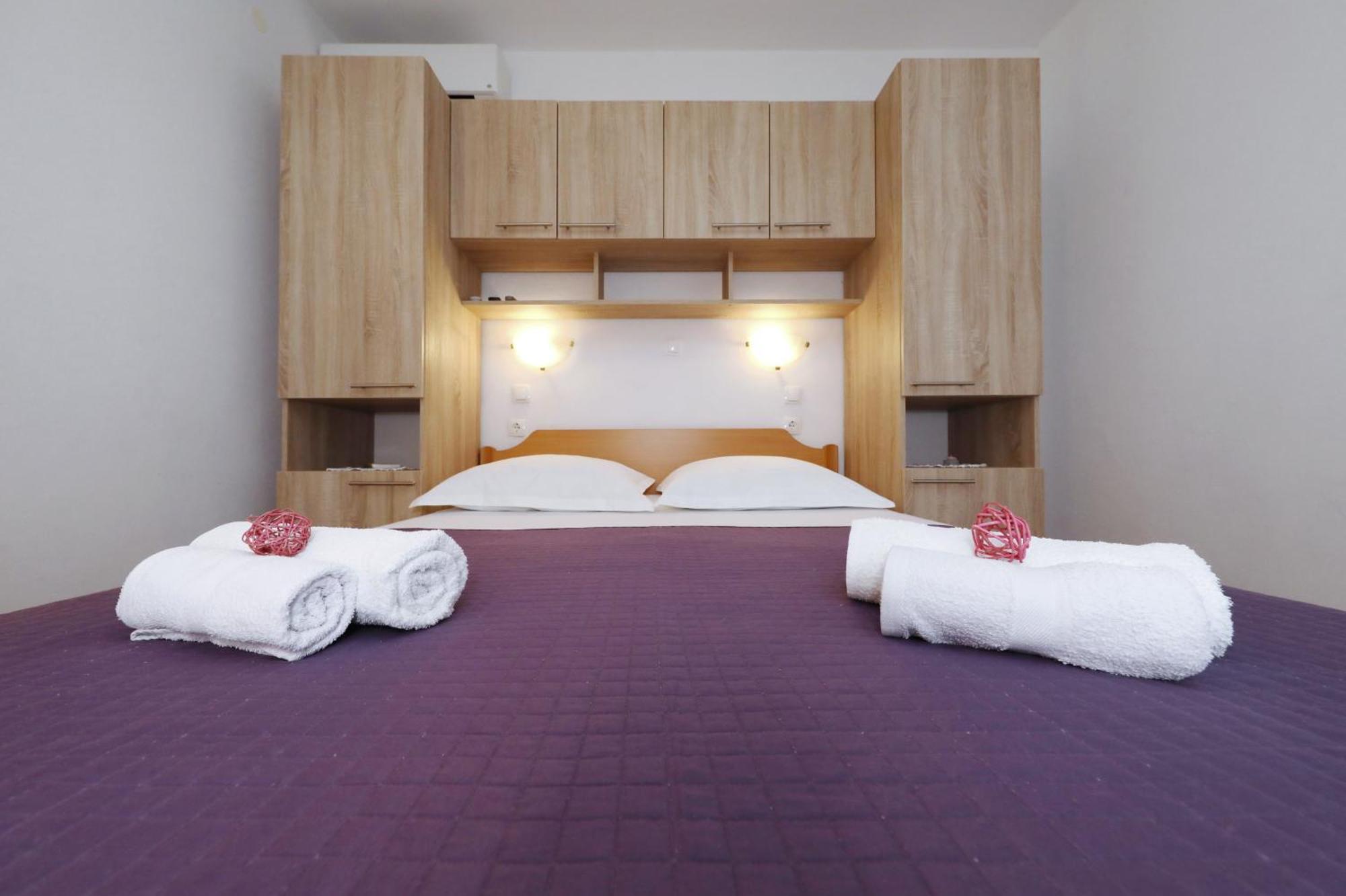 Villa Rajna Starigrad Paklenica Habitación foto